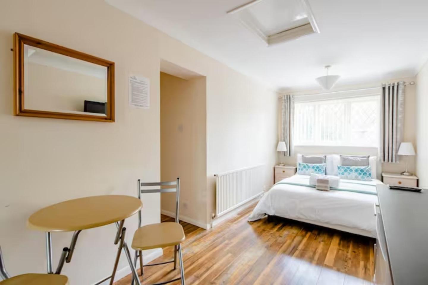 Ross House Apartment Black Notley Ngoại thất bức ảnh